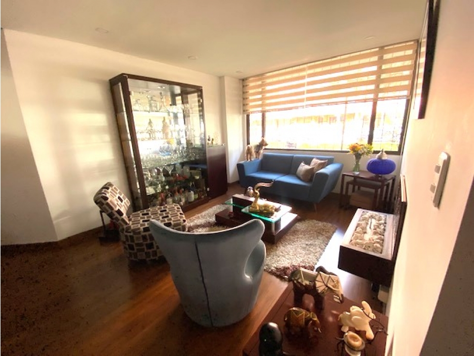 Apartamento en venta en Santa Barbara, Bogotá · foto 3 de 24