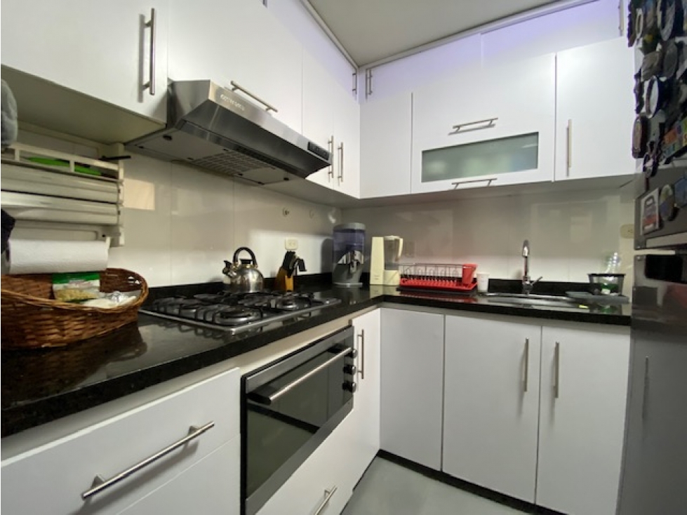 Apartamento en venta en Santa Barbara, Bogotá · foto 8 de 24
