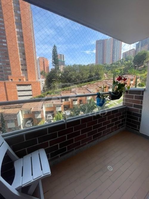Apartamento de 3 alcobas en venta en Loma De La Doctora, Sabaneta, 77 m² · foto 8 de 15