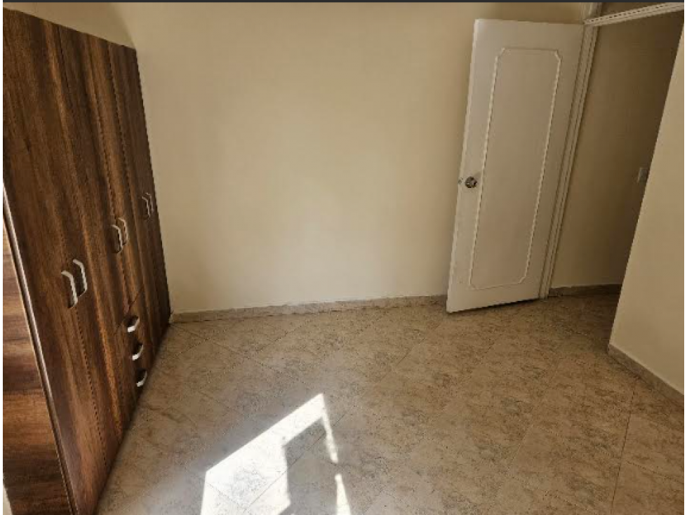 Apartamento en venta en La Candelaria, Medellín · foto 8 de 15
