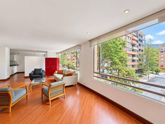 Apartamento de 3 alcobas en venta en Antiguo Country, Bogotá, 228 m² · foto 4 de 23