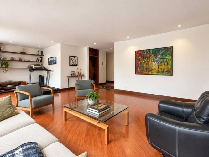 Apartamento de 3 alcobas en venta en Antiguo Country, Bogotá, 228 m² · foto 6 de 23