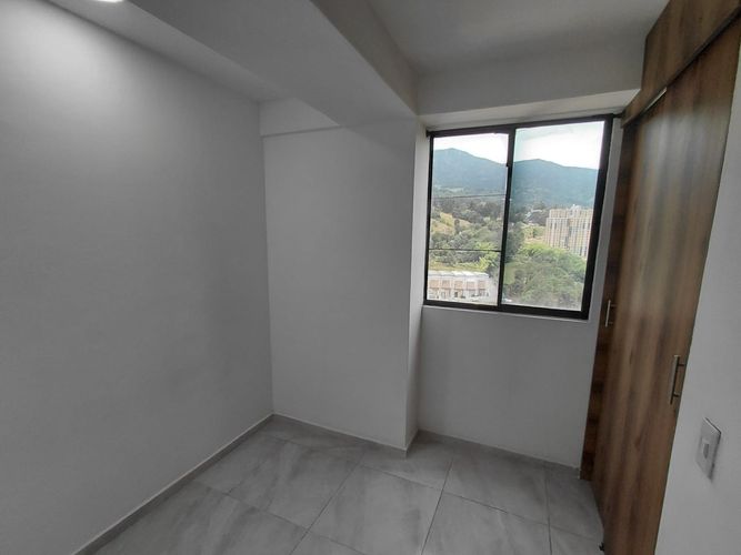 Apartamento de 3 alcobas en venta en Pan De Azucar, Sabaneta, 55 m² · foto 14 de 21