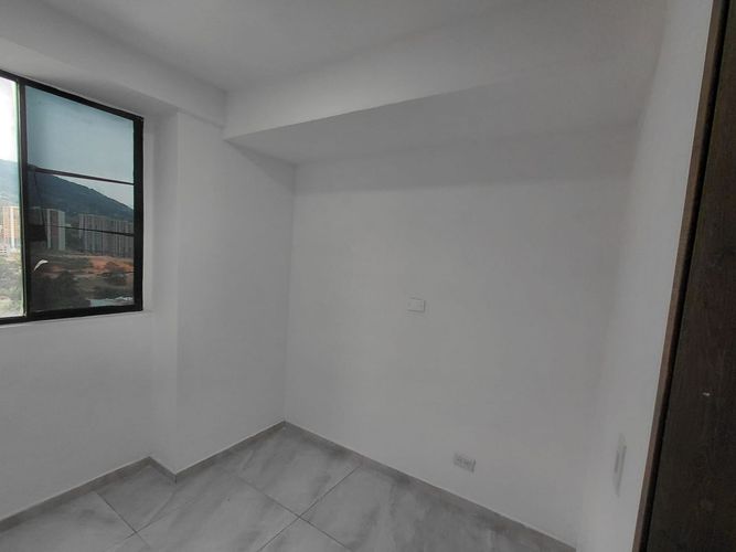 Apartamento de 3 alcobas en venta en Pan De Azucar, Sabaneta, 55 m² · foto 13 de 21