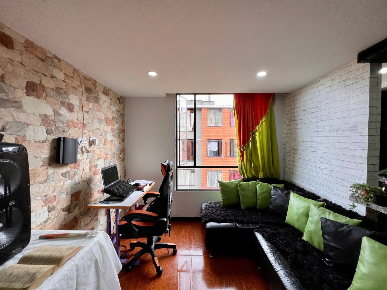Apartamento en venta en Juan Rey Sur, Bogotá · foto 2 de 11