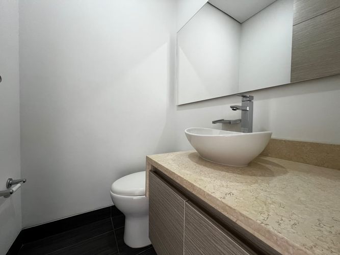 Apartamento de 3 alcobas en arriendo en El Poblado, Medellín, 150 m² · foto 14 de 17