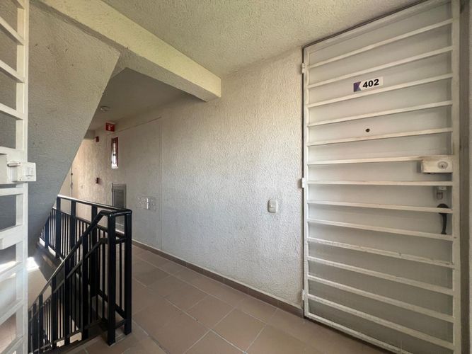 Apartamento de 2 alcobas en arriendo en Candelaria, 55 m² · foto 5 de 24
