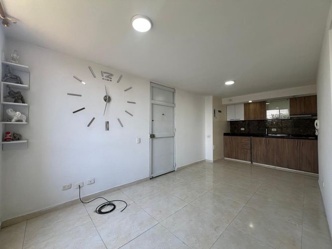 Apartamento de 2 alcobas en arriendo en Candelaria, 55 m² · foto 8 de 24