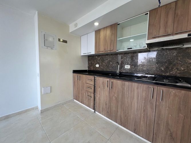 Apartamento de 2 alcobas en arriendo en Candelaria, 55 m² · foto 10 de 24