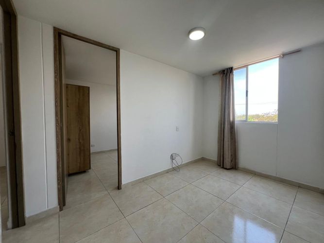 Apartamento de 2 alcobas en arriendo en Candelaria, 55 m² · foto 13 de 24