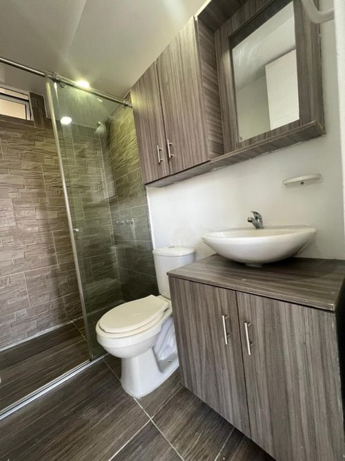 Apartamento de 2 alcobas en arriendo en Candelaria, 55 m² · foto 15 de 24