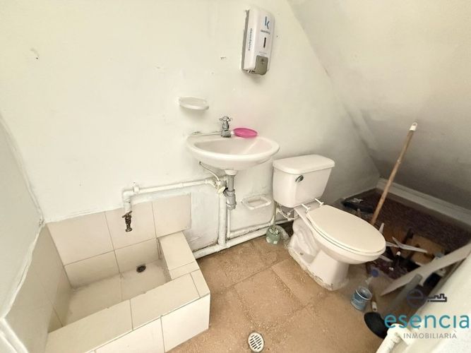 Local en arriendo en La Magnolia, Envigado, 25 m² · foto 3 de 5