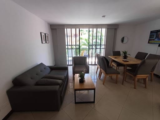 Apartamento de 3 alcobas en arriendo en Lorena, Medellín, 120 m² · foto 2 de 21