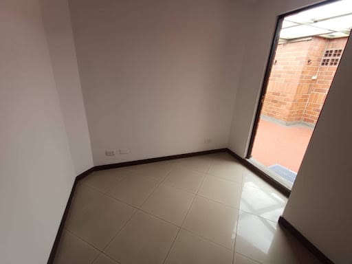 Apartamento de 3 alcobas en arriendo en Lorena, Medellín, 120 m² · foto 13 de 21