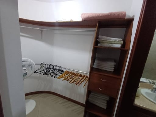 Apartamento de 3 alcobas en arriendo en Lorena, Medellín, 120 m² · foto 19 de 21