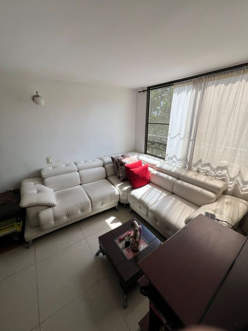 Apartamento de 3 alcobas en venta en La Base, Cali, 62 m² · foto 5 de 12