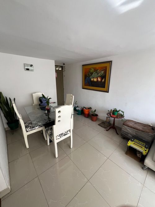 Apartamento de 3 alcobas en venta en La Base, Cali, 62 m² · foto 7 de 12