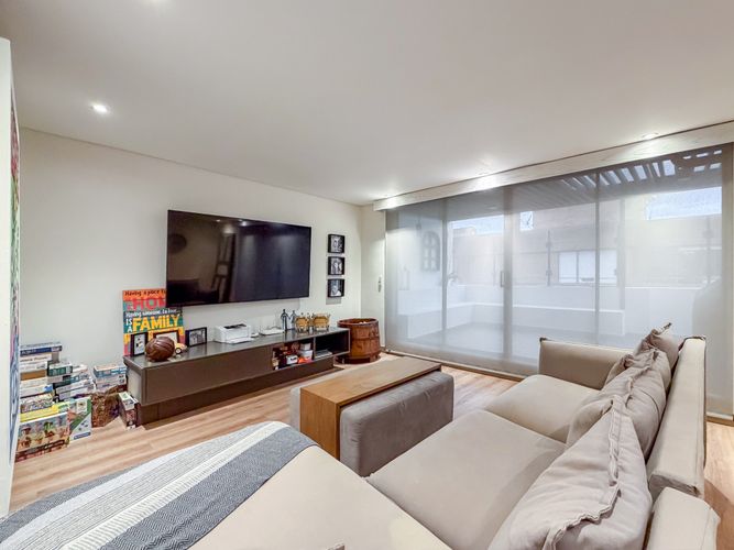 Apartamento en venta en Chico, Bogotá · foto 18 de 24