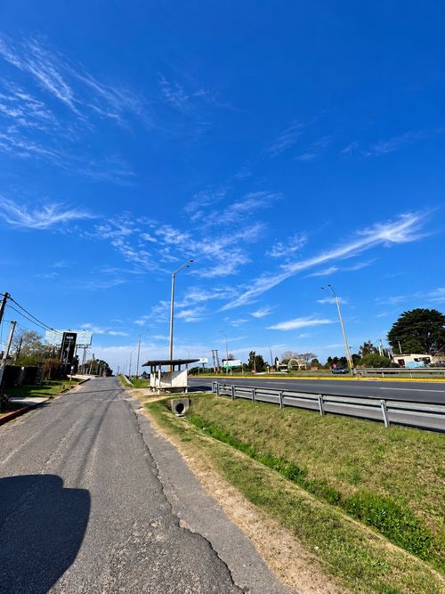 MACARI ALQUILA TERRENO CON GRAN POTENCIAL SOBRE RUTA INTERBALNEARIA · Foto 6