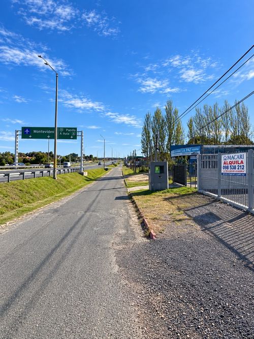 MACARI ALQUILA TERRENO CON GRAN POTENCIAL SOBRE RUTA INTERBALNEARIA · Foto 2
