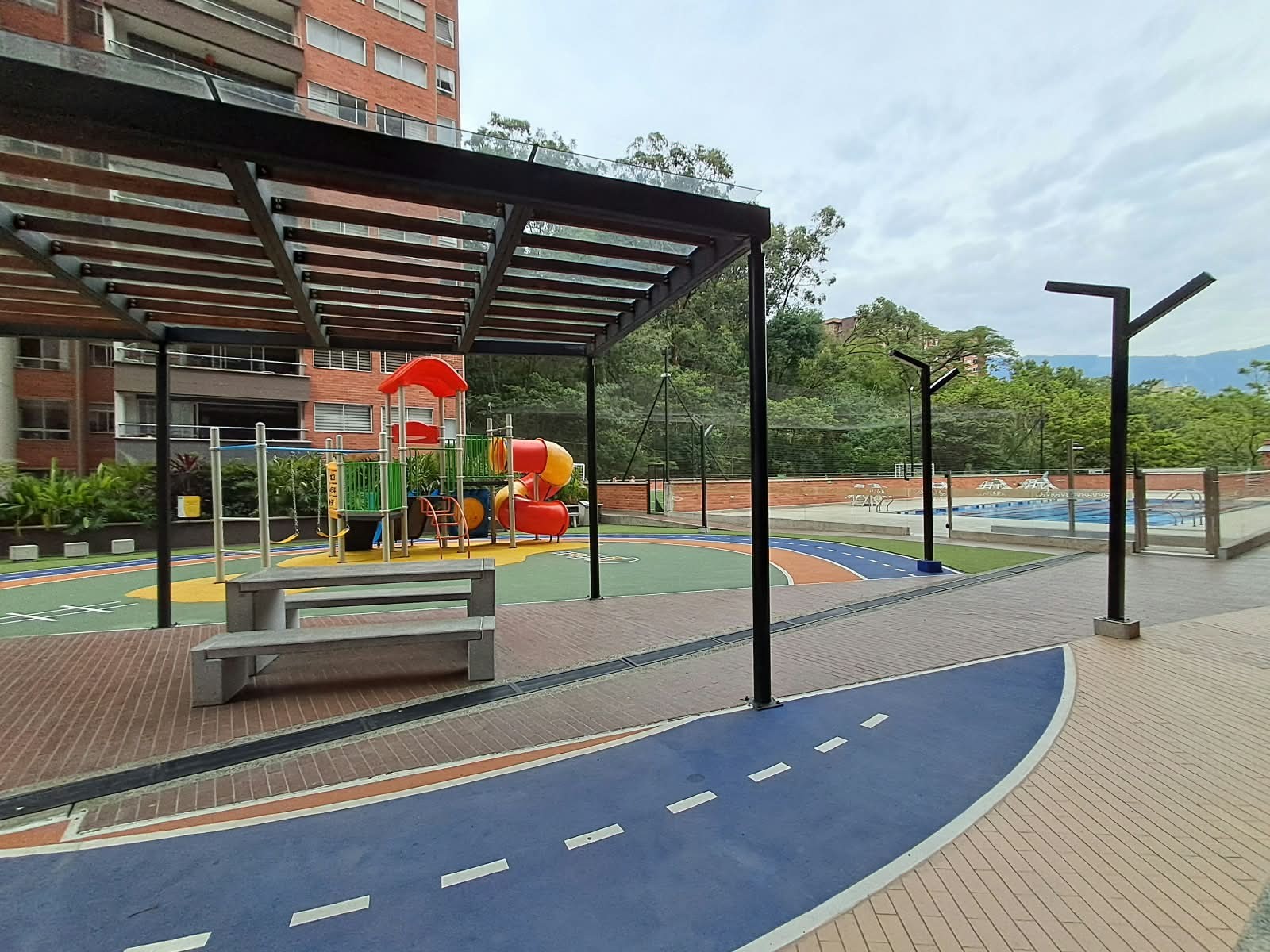 Apartamento en venta en Belén, Medellín · foto 4 de 13