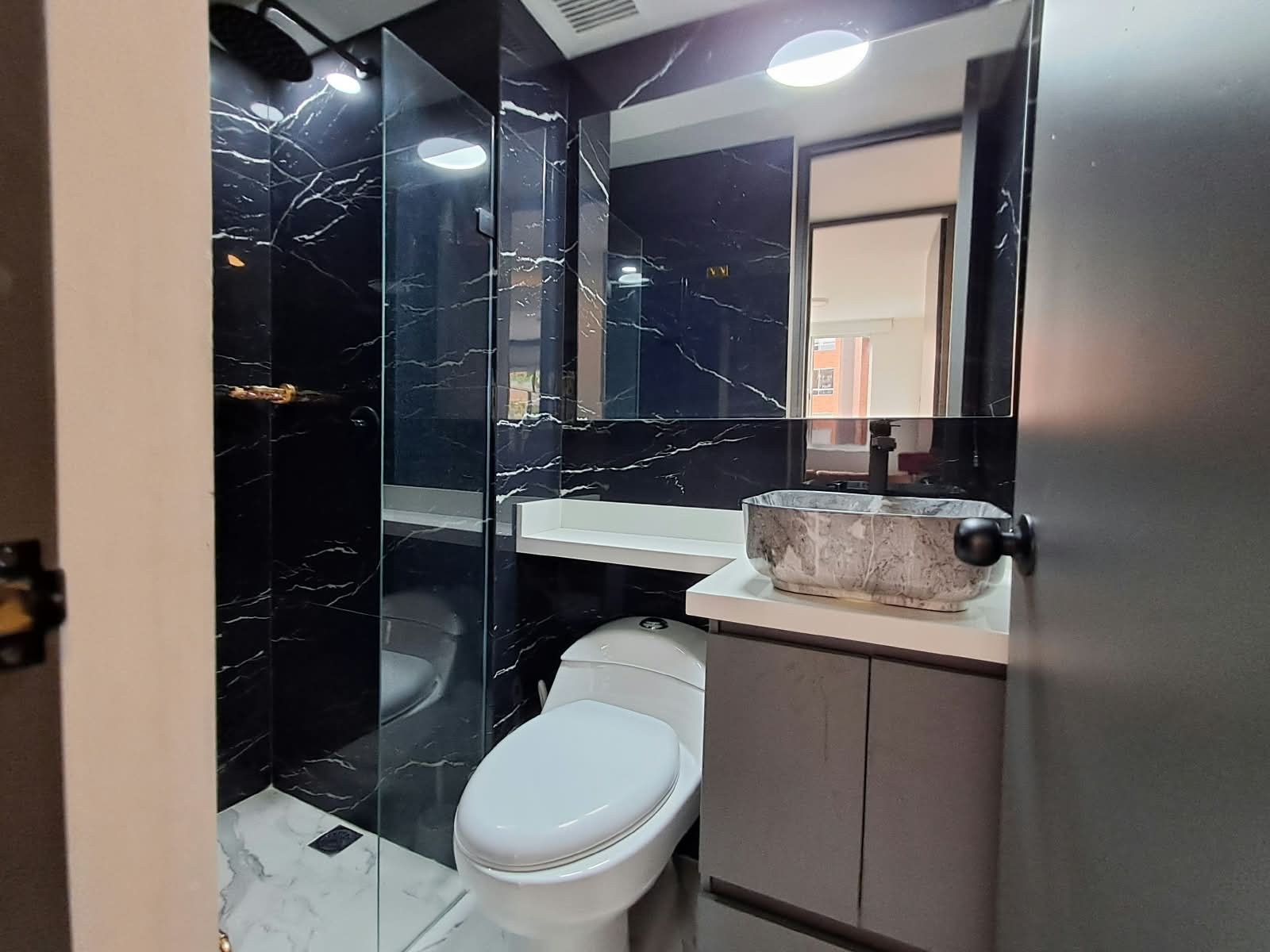 Apartamento en venta en Belén, Medellín · foto 11 de 13