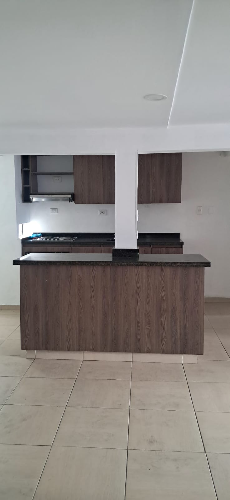 Apartamento en venta en La Calleja, Bogotá · foto 2 de 16