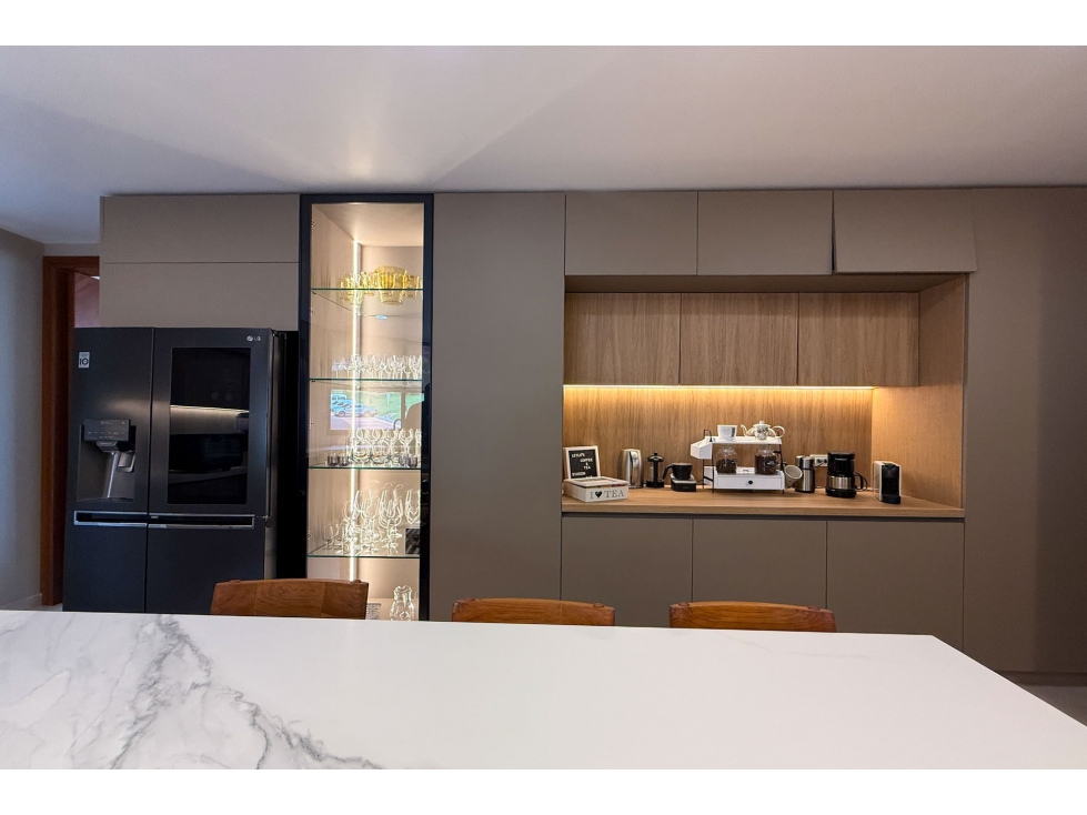 Apartamento en venta en Santa Barbara Alta, Bogotá · foto 10 de 24