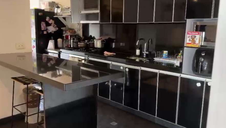 Apartamento de 3 alcobas en venta en Chapinero Alto, Bogotá, 176 m² · foto 3 de 6