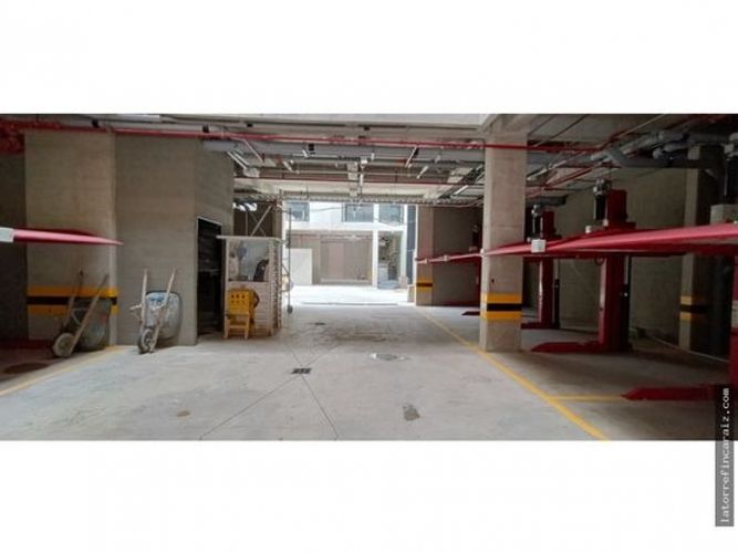 Apartaestudio en venta en Chico Norte, Bogotá, 17 m² · foto 2 de 5