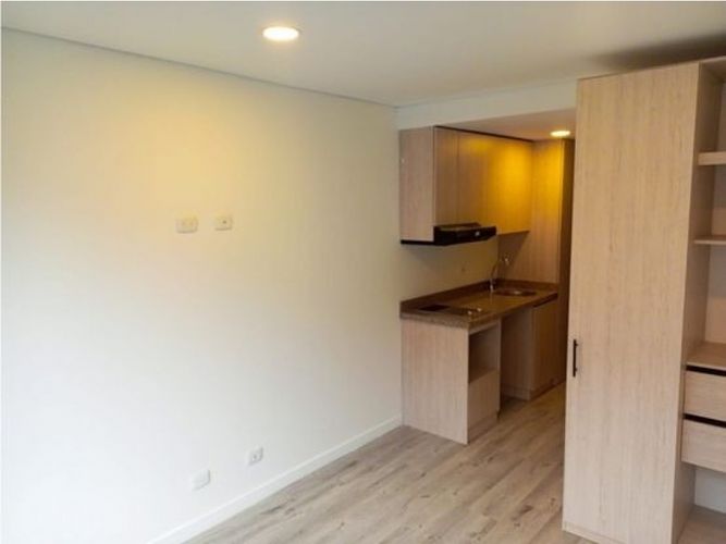 Apartaestudio en venta en Chico Norte, Bogotá, 17 m² · foto 4 de 5