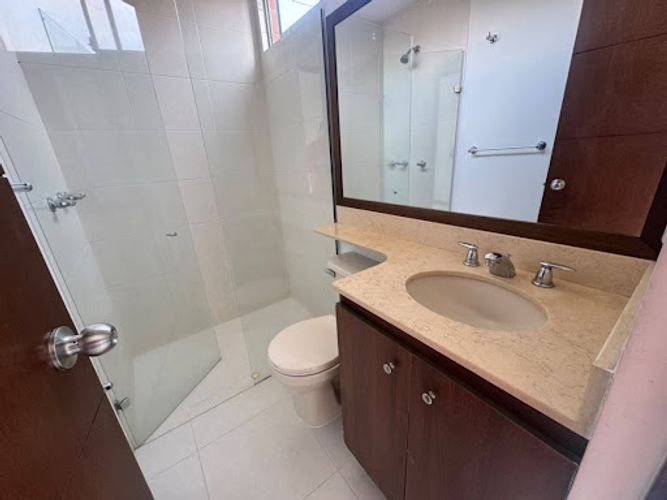 Apartamento de 3 alcobas en arriendo en Loma De Los Bernal, Bogotá, 83 m² · foto 22 de 22