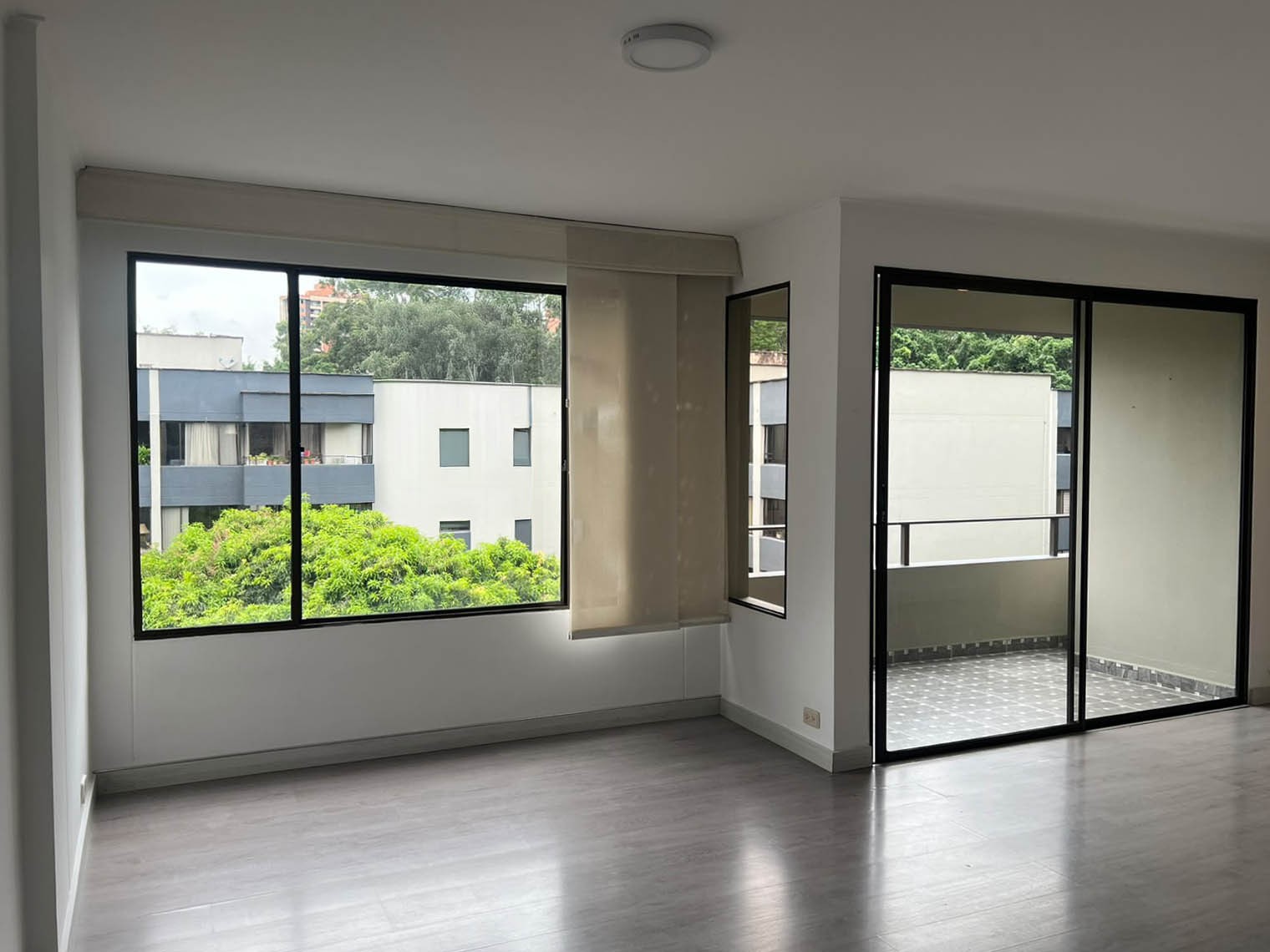 Apartamento en venta en Loma Benedictinos, Medellín · foto 3 de 18