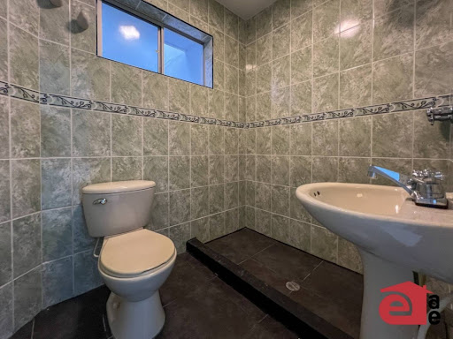 Casa en arriendo en La Magnolia, Envigado · foto 11 de 13