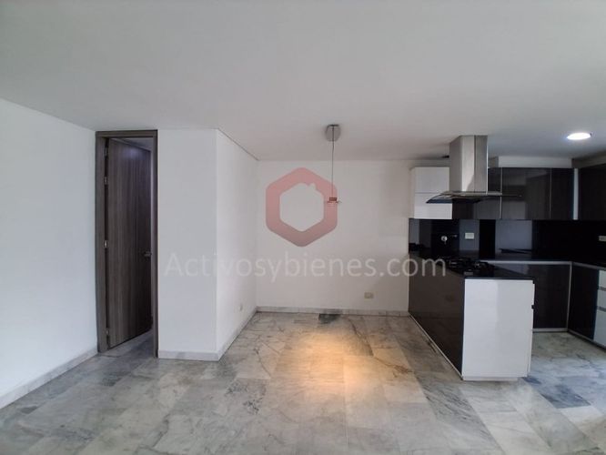 Apartamento de 3 alcobas en arriendo en Conquistadores, Medellín, 110 m² · foto 9 de 24