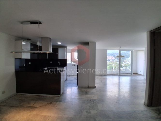 Apartamento de 3 alcobas en arriendo en Conquistadores, Medellín, 110 m² · foto 11 de 24