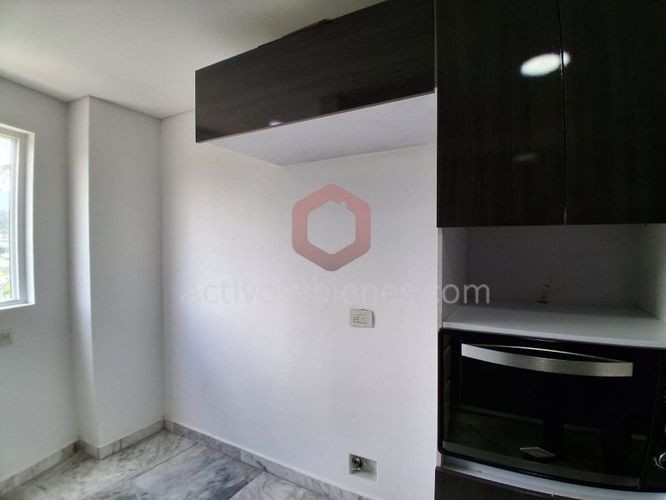Apartamento de 3 alcobas en arriendo en Conquistadores, Medellín, 110 m² · foto 15 de 24