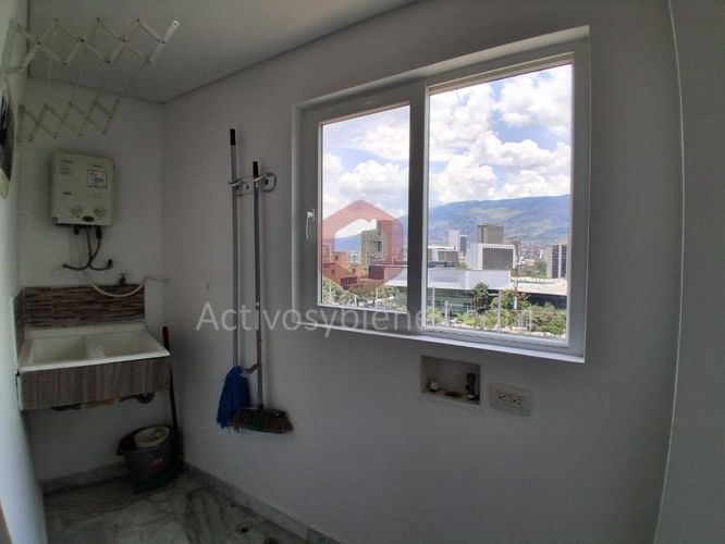 Apartamento de 3 alcobas en arriendo en Conquistadores, Medellín, 110 m² · foto 16 de 24