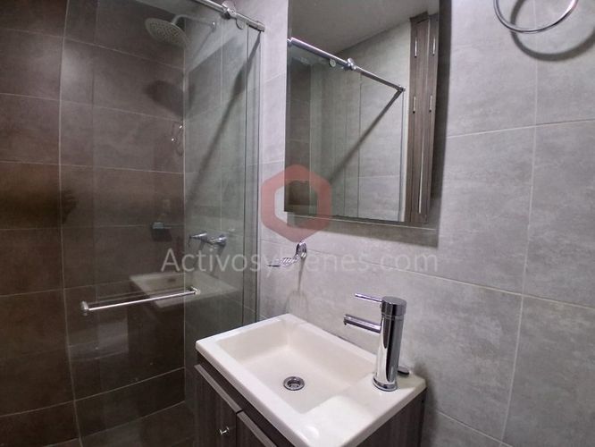 Apartamento de 3 alcobas en arriendo en Conquistadores, Medellín, 110 m² · foto 21 de 24
