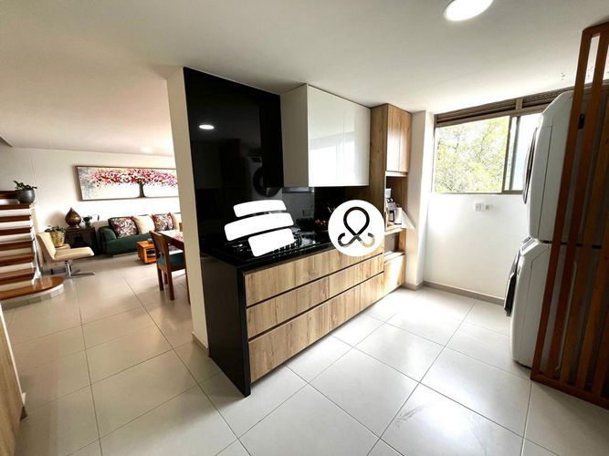 Apartamento de 2 alcobas en venta en Urbanización Las Cumbres, Medellín, 120 m² · foto 18 de 24