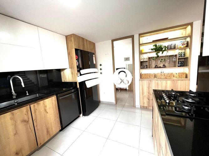 Apartamento de 2 alcobas en venta en Urbanización Las Cumbres, Medellín, 120 m² · foto 21 de 24