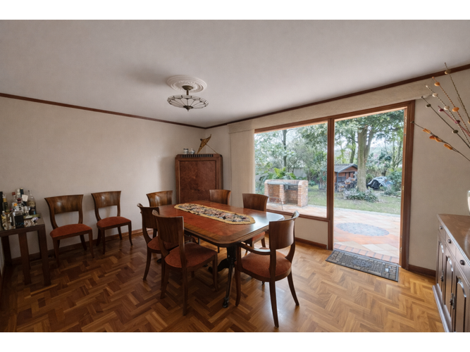 Casa de 4 alcobas en venta en San Jose De Bavaria, Bogotá, 409 m² · foto 5 de 24