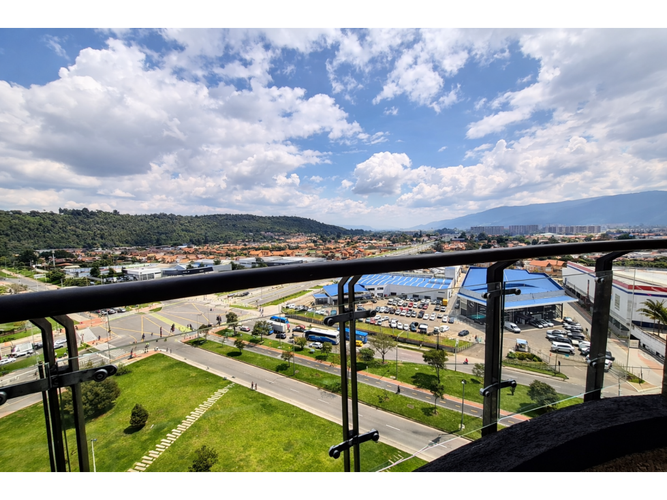 Apartamento de 3 alcobas en venta en San Jose De Bavaria, Bogotá, 148 m² · foto 22 de 24