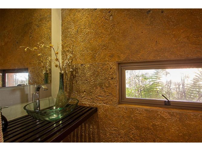 Casa de 4 alcobas en venta en Los Rosales, Bogotá, 496 m² · foto 10 de 24