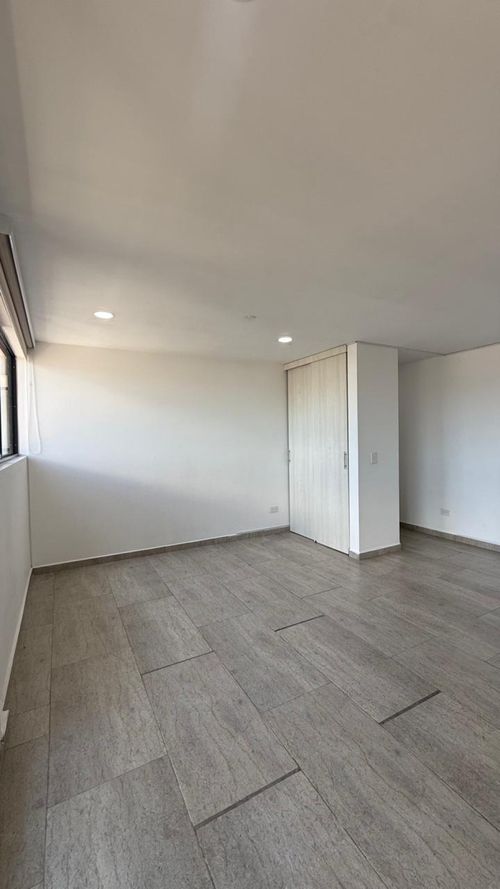 Apartamento de 2 alcobas en arriendo en Mayorca, Sabaneta, 89 m² · foto 4 de 14