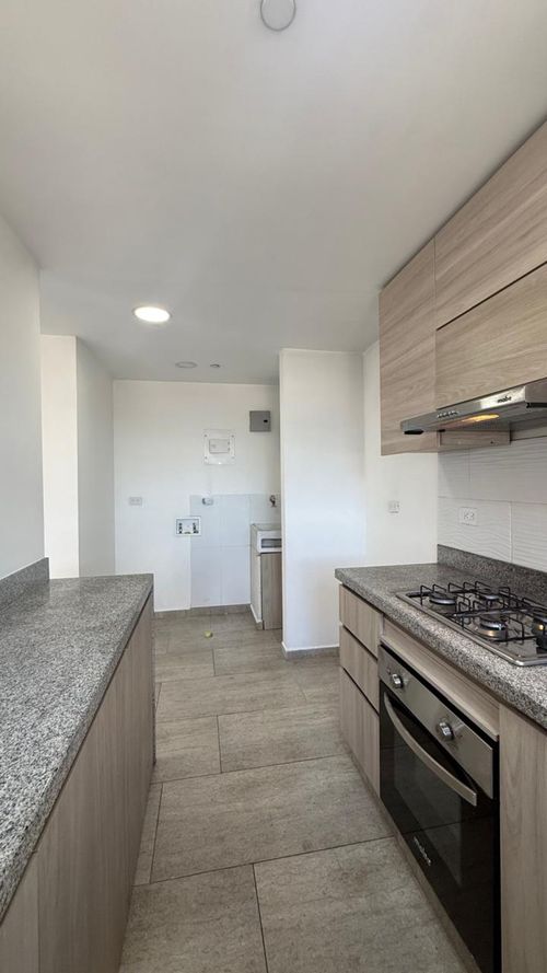 Apartamento de 2 alcobas en arriendo en Mayorca, Sabaneta, 89 m² · foto 13 de 14