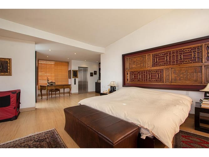 Casa de 4 alcobas en venta en Los Rosales, Bogotá, 496 m² · foto 17 de 24