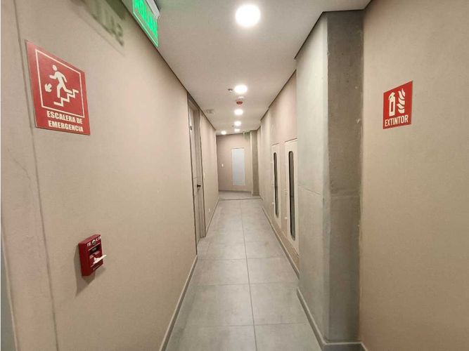 Apartaestudio en venta en Chico, Bogotá, 17 m² · foto 8 de 8