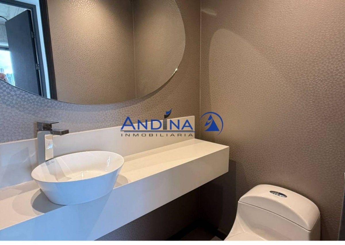 Apartamento en arriendo en El Poblado, Medellín · foto 8 de 20