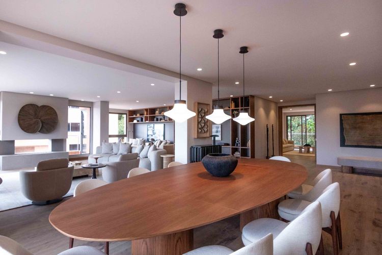 Apartamento de 3 alcobas en venta en Santa Barbara Alta, Bogotá, 332 m² · foto 5 de 24